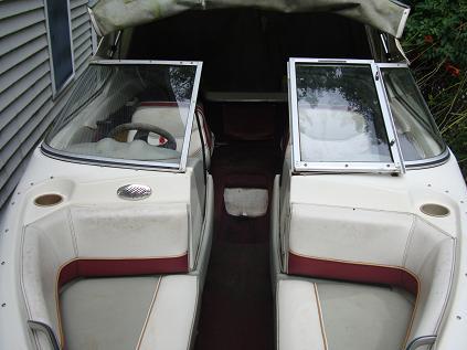 bowrider maxum