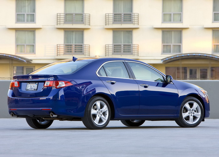 acura tsx require premium
