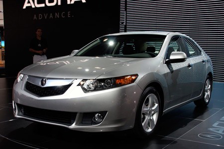 acura tsx require premium