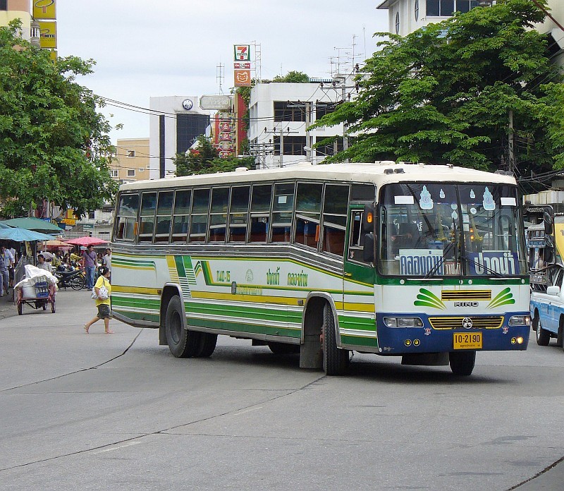 bus turning