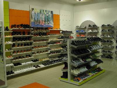 bata shoe store