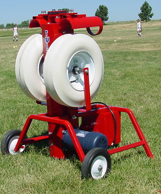 fastball pitching machine