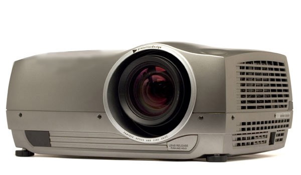 projectiondesign f3