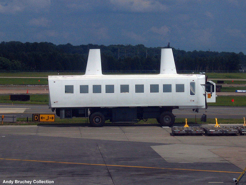iad shuttle