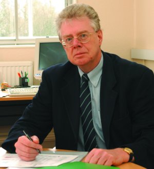 professor ian